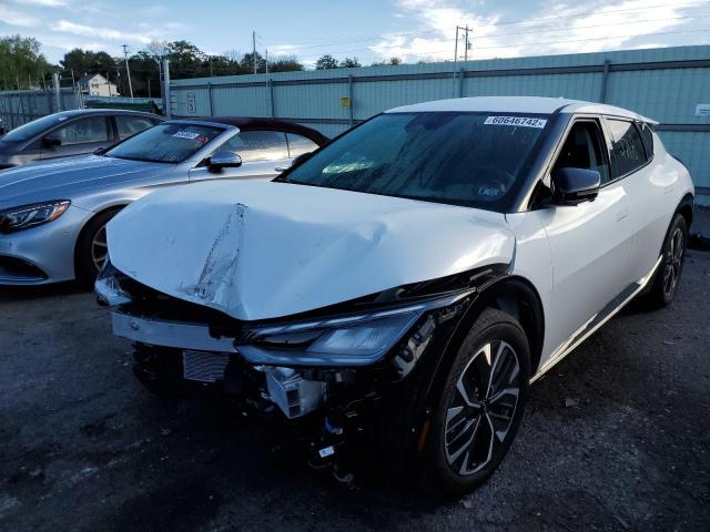 Photo 2 from auction – 2022 KIA EV6 LIGHT with VIN KNDC3DLC5N5038058