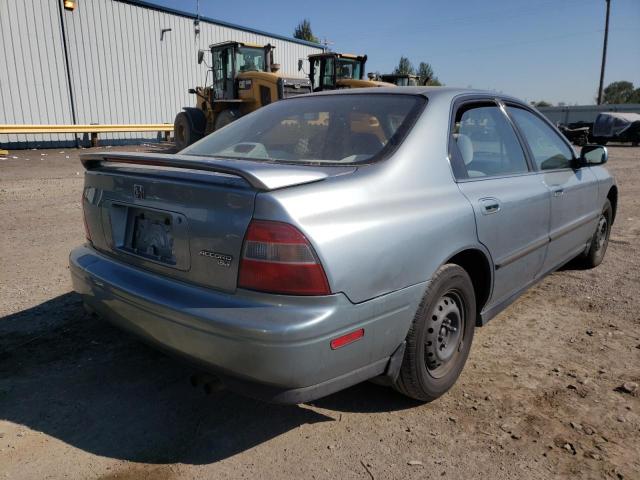 Photo 4 from auction – 1994 HONDA ACCORD LX with VIN JHMCD5637RC097093