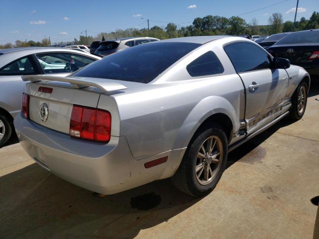 Photo 4 from auction – 2005 FORD MUSTANG with VIN 1ZVFT80N655258221
