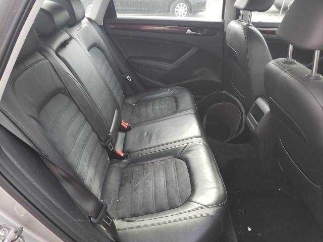 Photo 6 from auction – 2012 VOLKSWAGEN PASSAT SEL with VIN 1VWCN7A35CC076426