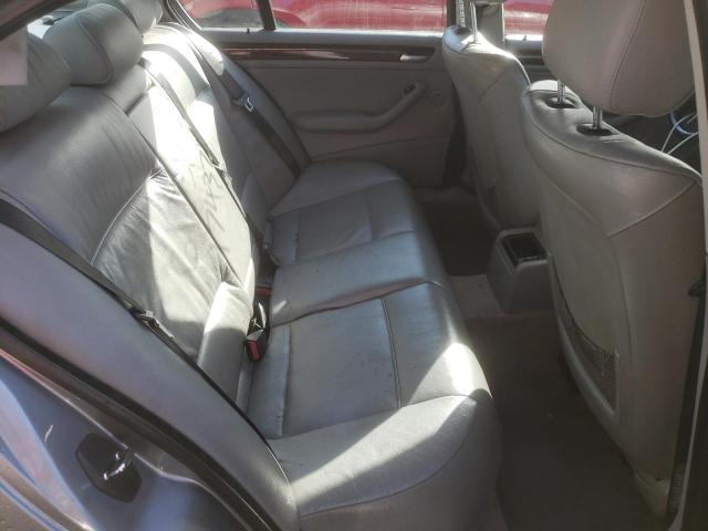 Photo 6 from auction – 2005 BMW 330 XI with VIN WBAEW53495PN37140