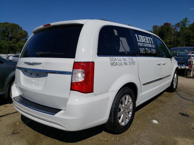 Photo 4 from auction – 2016 CHRYSLER TOWN & COU with VIN 2C4RC1BG2GR292037