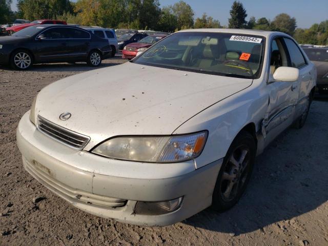 Photo 2 from auction – 2001 LEXUS ES 300 with VIN JT8BF28G510290076