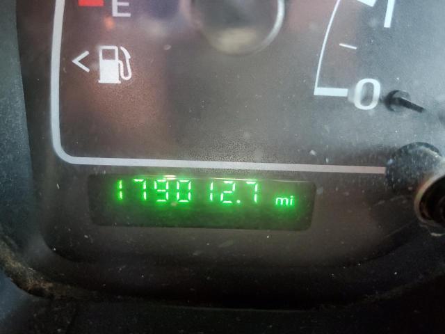 Photo 8 from auction – 2003 FORD WINDSTAR S with VIN 2FMDA52453BA66389