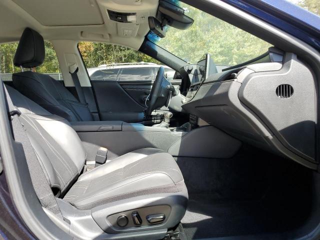 Photo 5 from auction – 2022 LEXUS ES 300H BA with VIN 58AEA1C13NU020633