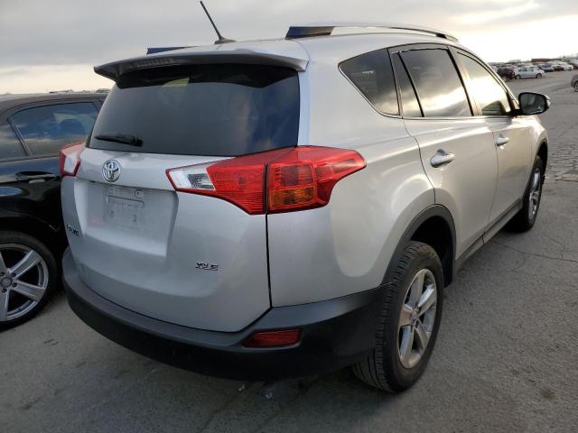Photo 4 from auction – 2014 TOYOTA RAV4 XLE with VIN JTMWFREV0EJ017562