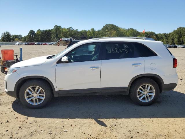 Photo 9 from auction – 2015 KIA SORENTO LX with VIN 5XYKTDA71FG603044