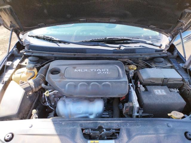 Photo 7 from auction – 2017 CHRYSLER 200 LIMITE with VIN 1C3CCCAB4HN507251