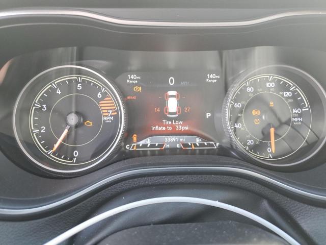 Photo 9 from auction – 2019 JEEP CHEROKEE L with VIN 1C4PJLDB3KD269842