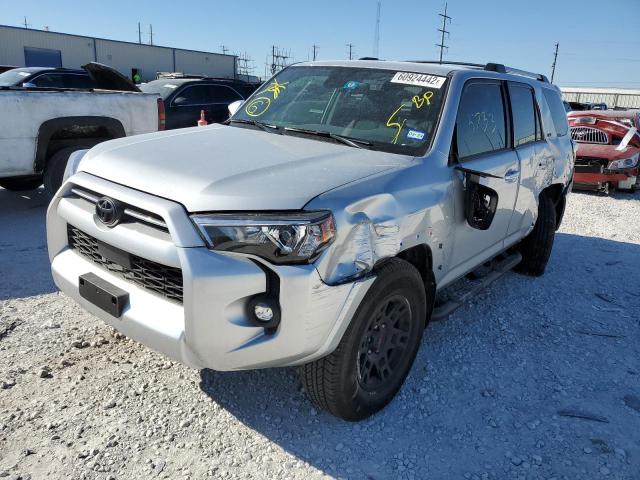 Photo 2 from auction – 2022 TOYOTA 4RUNNER SR with VIN JTEEU5JR5N5261540