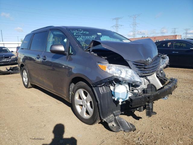 TOYOTA SIENNA LE 2017 with VIN 5TDKZ3DC1HS777137 - Photo from auction