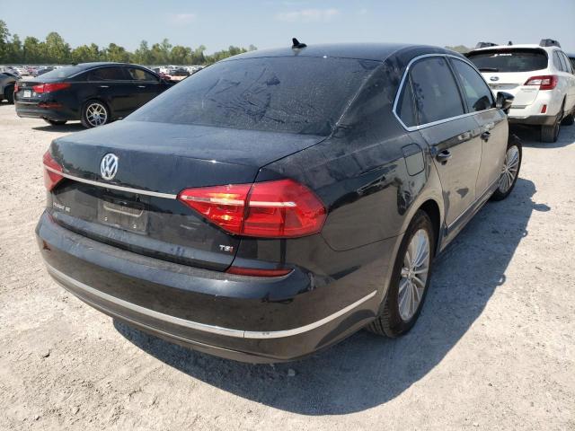 Photo 4 from auction – 2016 VOLKSWAGEN PASSAT SE with VIN 1VWBS7A39GC047182