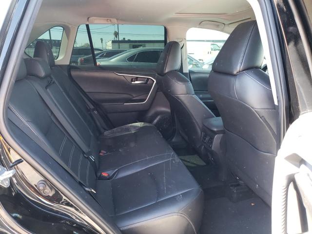 Photo 6 from auction – 2021 TOYOTA RAV4 XLE P with VIN 2T3C1RFVXMC162755