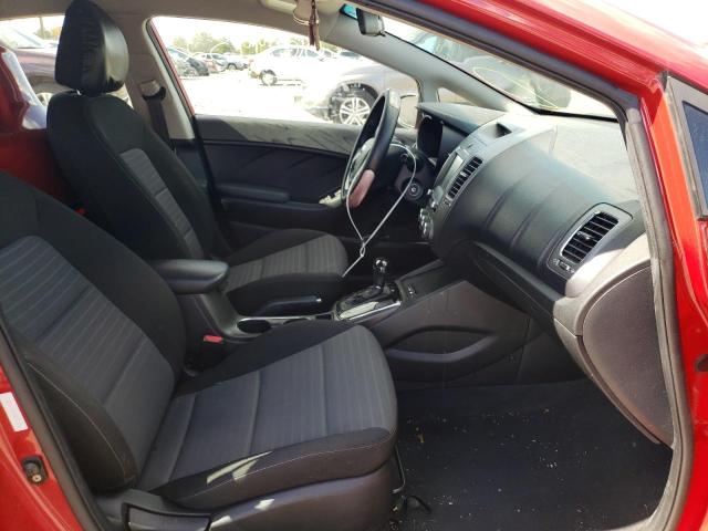 Photo 5 from auction – 2017 KIA FORTE LX with VIN 3KPFL4A76HE115306