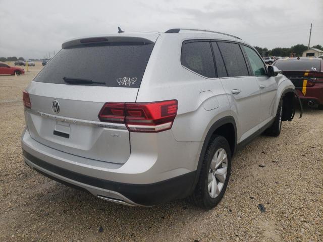Photo 4 from auction – 2018 VOLKSWAGEN ATLAS S with VIN 1V2AR2CA1JC552969