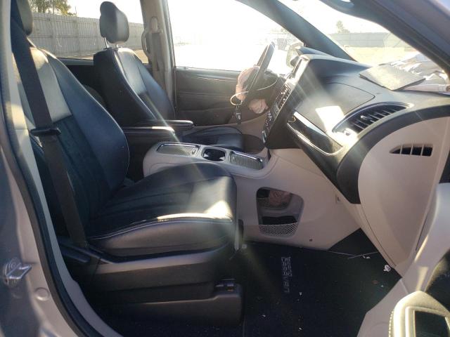 Photo 5 from auction – 2017 DODGE GRAND CARA with VIN 2C4RDGCG2HR814097