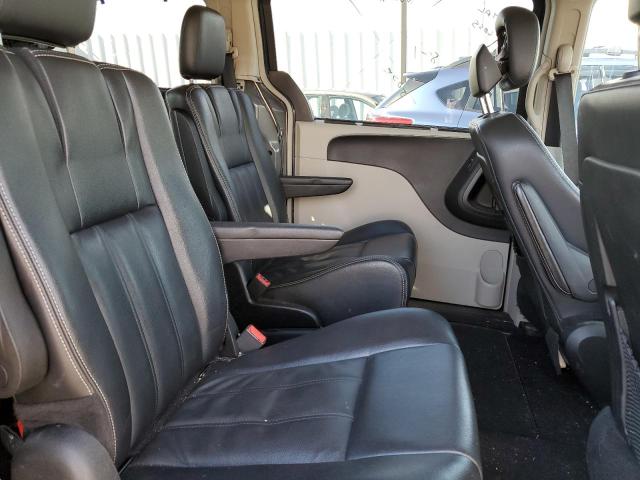 Photo 6 from auction – 2013 CHRYSLER TOWN & COU with VIN 2C4RC1BG4DR805719