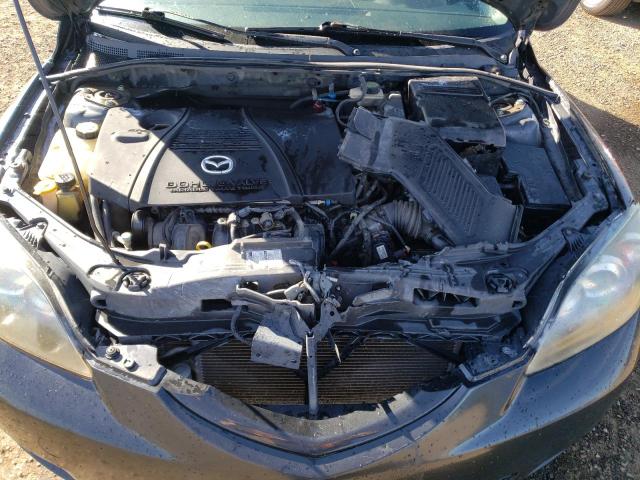 Photo 7 from auction – 2004 MAZDA 3 HATCHBAC with VIN JM1BK143X41158357