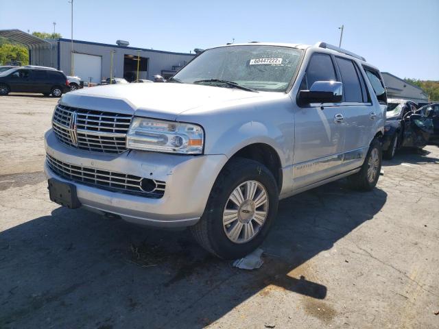 Photo 2 from auction – 2010 LINCOLN NAVIGATOR with VIN 5LMJJ2J54AEJ07525