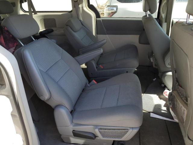 Photo 6 from auction – 2010 CHRYSLER TOWN & COU with VIN 2A4RR5D12AR458430