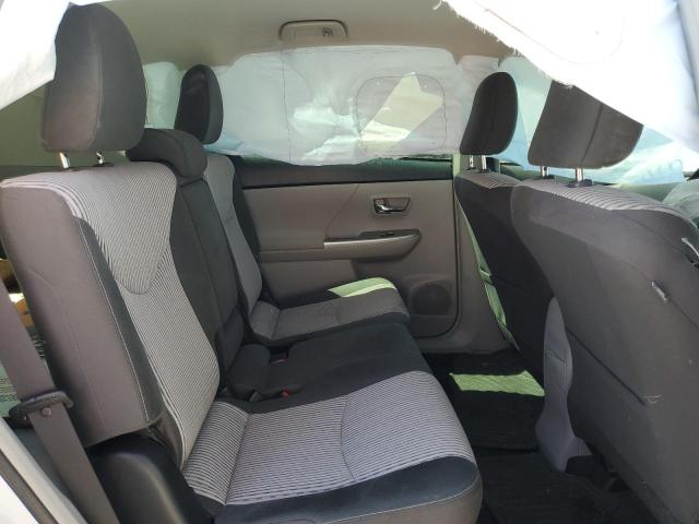 Photo 6 from auction – 2016 TOYOTA PRIUS V with VIN JTDZN3EU6GJ049617