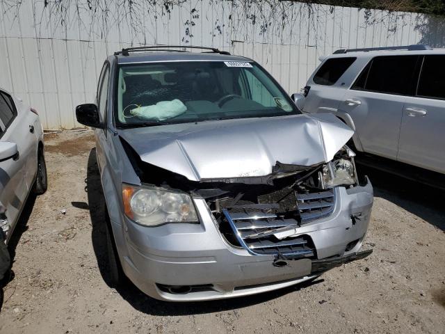 Photo 9 from auction – 2010 CHRYSLER TOWN & COU with VIN 2A4RR5D12AR458430