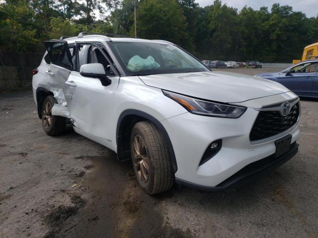 Photo 1 from auction – 2022 TOYOTA HIGHLANDER with VIN 5TDABRCH4NS551881