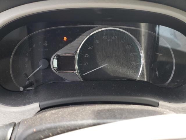 Photo 8 from auction – 2014 TOYOTA SIENNA XLE with VIN 5TDYK3DC8ES460787