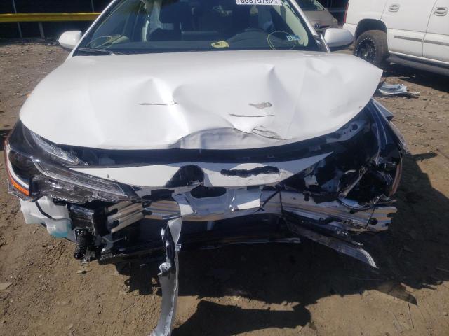 Photo 9 from auction – 2022 TOYOTA COROLLA LE with VIN JTDEPMAE7N3029276