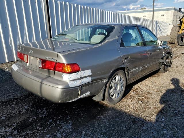 Photo 4 from auction – 2001 TOYOTA CAMRY CE with VIN 4T1BG22K41U027982