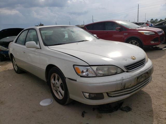 LEXUS ES 300 2000 with VIN JT8BF28G4Y0255944 - Photo from auction