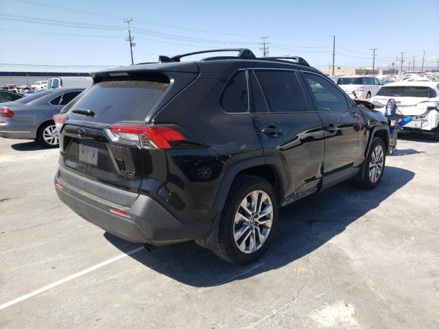 Photo 4 from auction – 2021 TOYOTA RAV4 XLE P with VIN 2T3C1RFVXMC162755