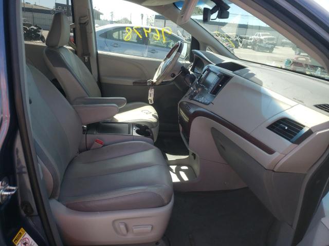 Photo 5 from auction – 2014 TOYOTA SIENNA XLE with VIN 5TDYK3DC5ES451318