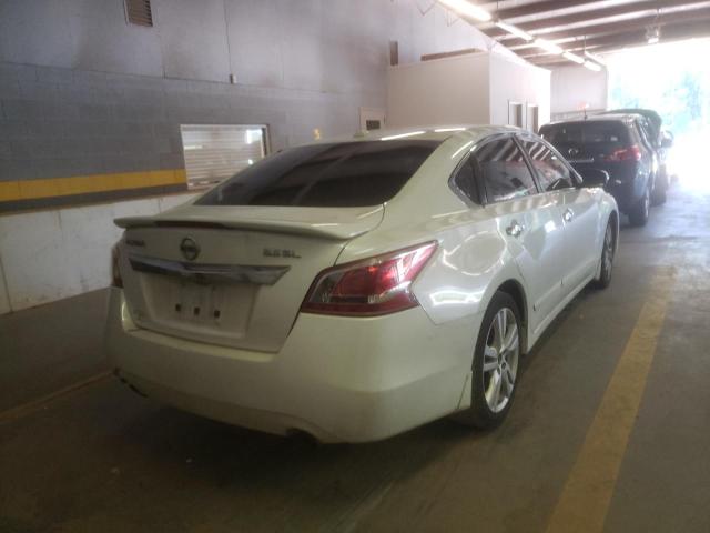 Photo 4 from auction – 2013 NISSAN ALTIMA 3.5 with VIN 1N4BL3AP4DC176475
