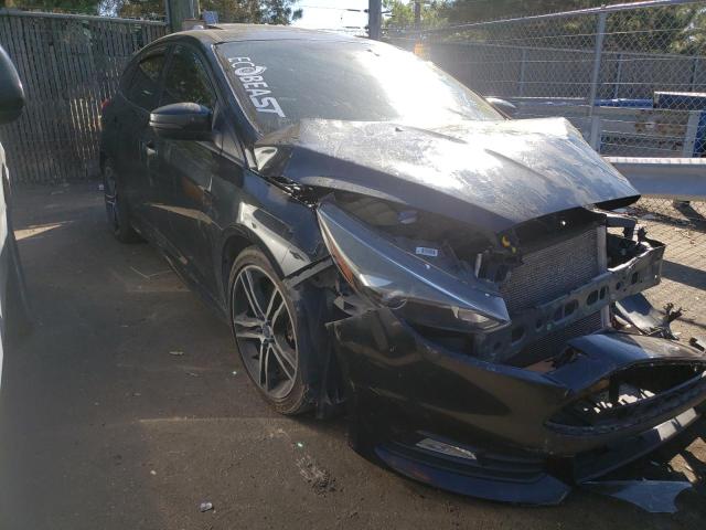 FORD FOCUS ST 2015 with VIN 1FADP3L94FL310805 - Photo from auction