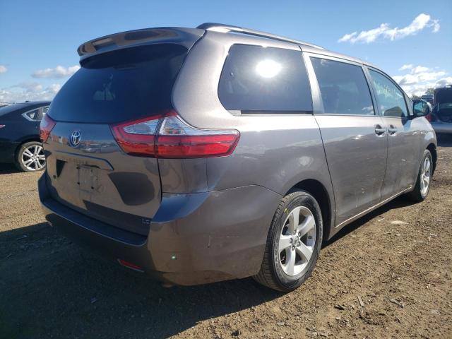 Photo 4 from auction – 2017 TOYOTA SIENNA LE with VIN 5TDKZ3DC1HS777137
