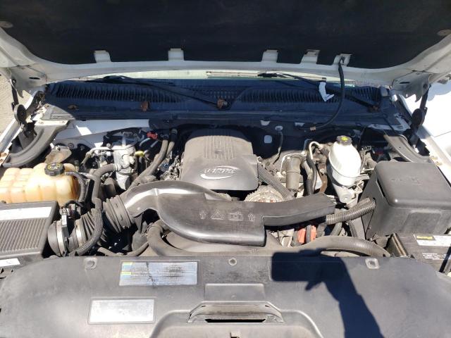 Photo 7 from auction – 2004 CHEVROLET TAHOE with VIN 1GNEK13T04R162425