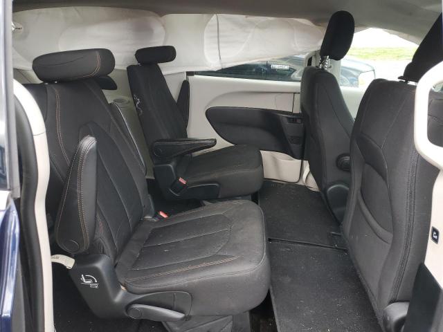 Photo 6 from auction – 2017 CHRYSLER PACIFICA T with VIN 2C4RC1DG5HR529019