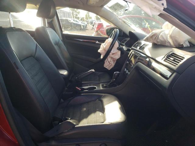 Photo 5 from auction – 2015 VOLKSWAGEN PASSAT SEL with VIN 1VWCV7A36FC038465