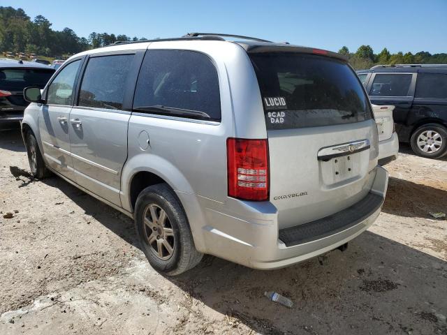Photo 3 from auction – 2010 CHRYSLER TOWN & COU with VIN 2A4RR5D12AR458430