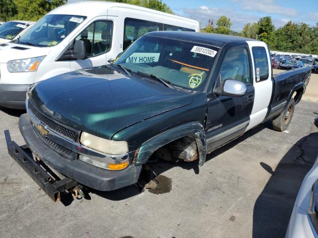 Photo 2 from auction – 2002 CHEVROLET SILVERADO with VIN 1GCHK29U32E101036