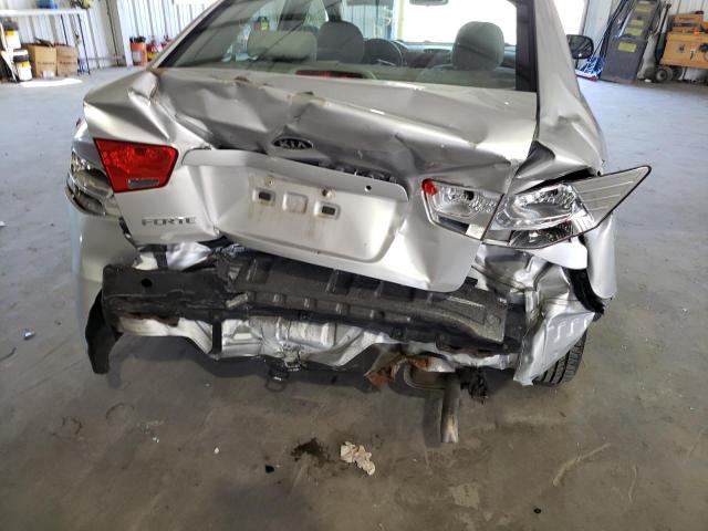 Photo 9 from auction – 2012 KIA FORTE LX with VIN KNAFT4A21C5528174