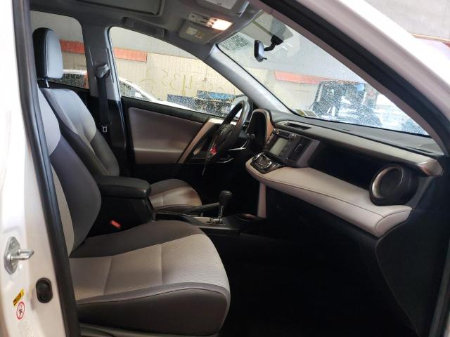 Photo 5 from auction – 2014 TOYOTA RAV4 XLE with VIN JTMRFREV7ED090567