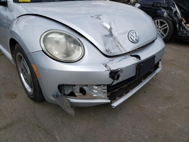 Photo 9 from auction – 2012 VOLKSWAGEN BEETLE with VIN 3VWHP7AT7CM626689