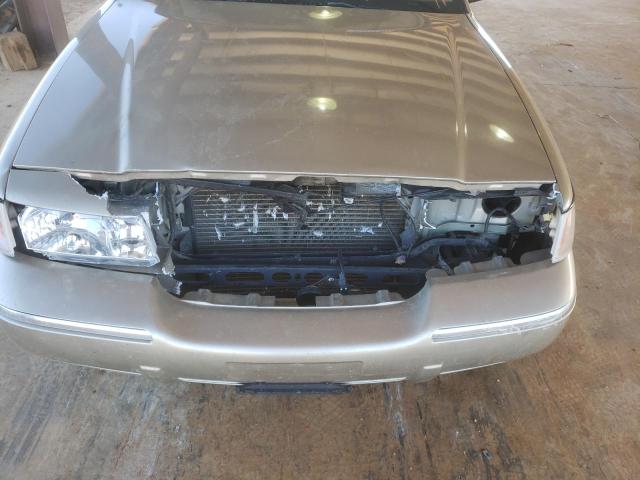Photo 9 from auction – 2000 MERCURY GRAND MARQ with VIN 2MEFM75W5YX663273