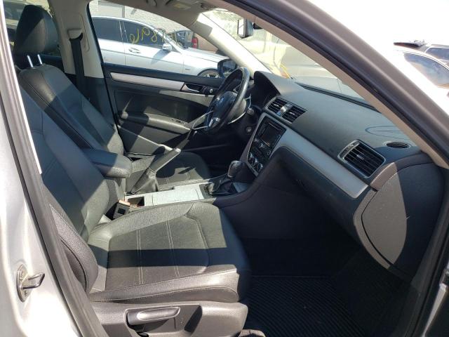 Photo 5 from auction – 2012 VOLKSWAGEN PASSAT SE with VIN 1VWBP7A36CC064730