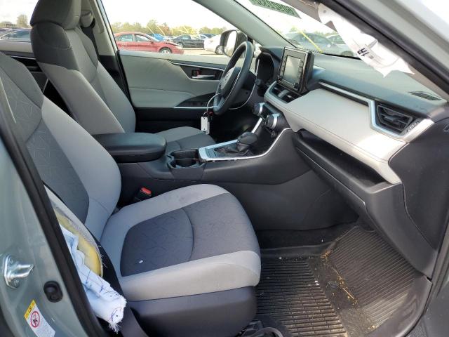 Photo 5 from auction – 2019 TOYOTA RAV4 XLE with VIN JTMP1RFV2KD514124