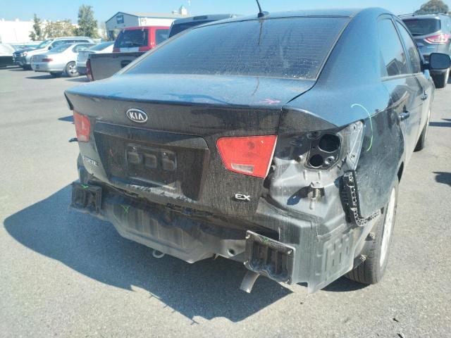 Photo 9 from auction – 2013 KIA FORTE EX with VIN KNAFU4A28D5692861