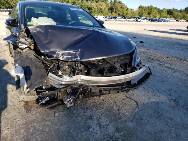 Photo 9 from auction – 2015 CHRYSLER 200 C with VIN 1C3CCCCG6FN581213