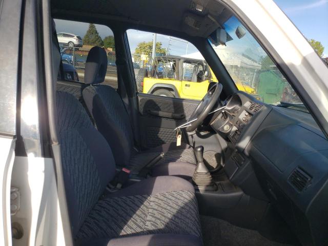 Photo 5 from auction – 1998 TOYOTA RAV4 with VIN JT3HP10V0W7107294